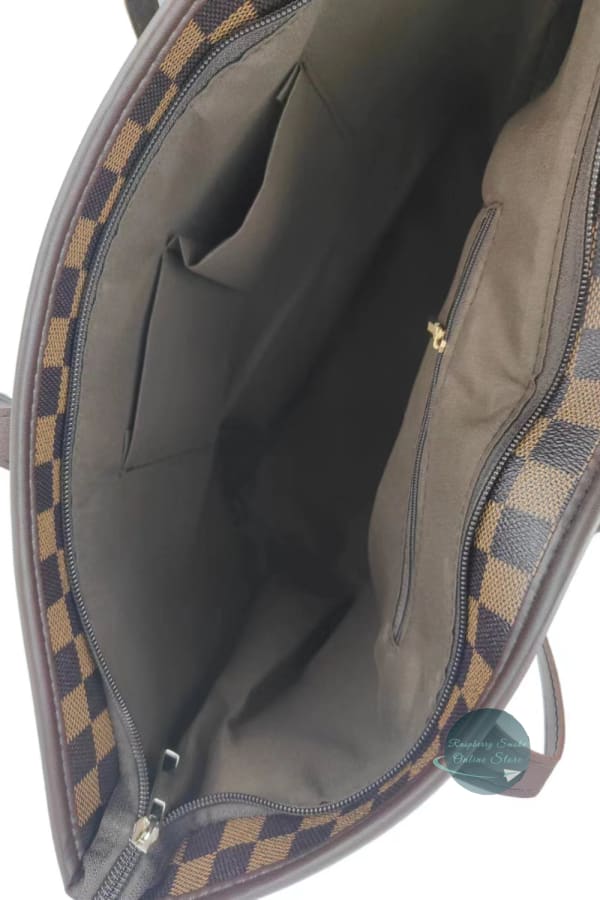 7768a06002424cc28bd7a12e7b857e03-Max